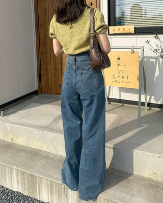 Strap high-waisted denim pants