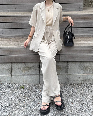 Simple jacket and slacks set
