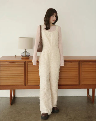 (ORIGINAL) Heart Neck Feather Jumpsuit