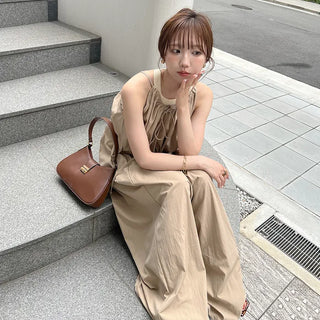 Halter neck knit sleeveless