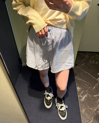 Cute lace point shorts