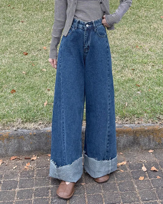 Side pintuck wide denim pants