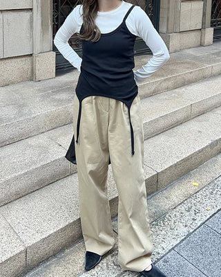 Simple pintuck chino pants