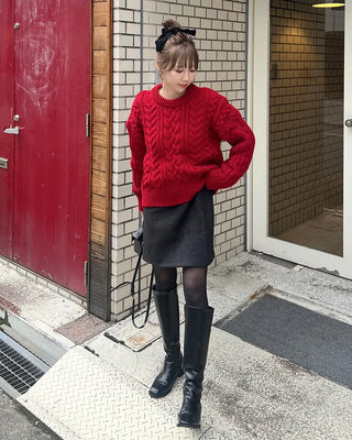 Cable Round Neck Knit
