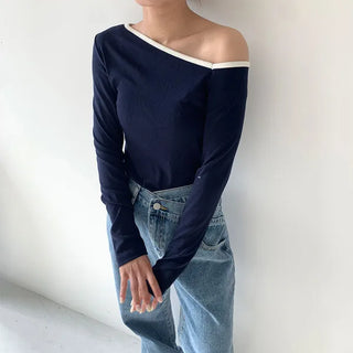 Line Off-Shoulder T-Shirt