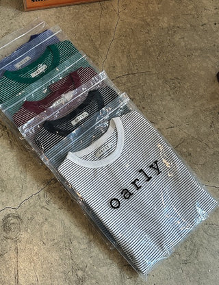 Pinstripe short-sleeve T-shirt (5 colors, M~XL)