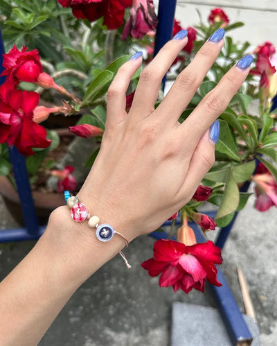 Unique button stone bracelet
