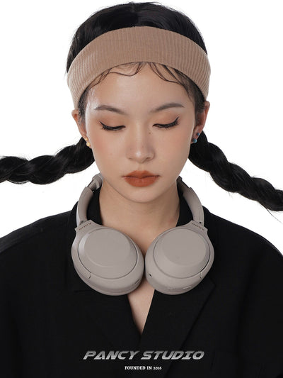 BIOLOGICAL PORCELAIN EAR STUDS
