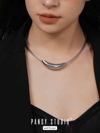 MAGNETIC COLLAR STEEL NECKLACE