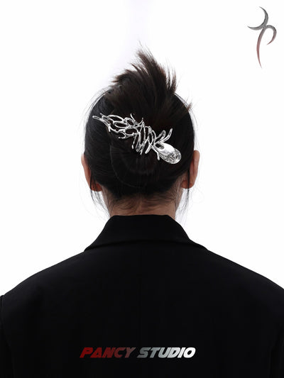 Y2K CHROME HAIR CLIP