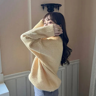 Colored wool knit