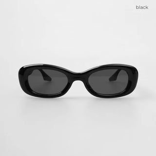 Simple oval sunglasses