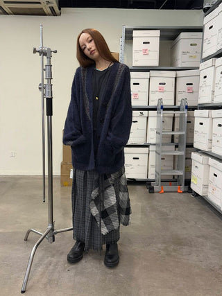 [NeverSeez] Two-Tone Jacquard Knit Cardigan
