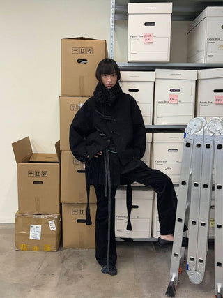 [NeverSeez] Boucle Toggle Short Coat