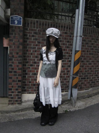 Asymmetric Shoulder Color Block Print Tee