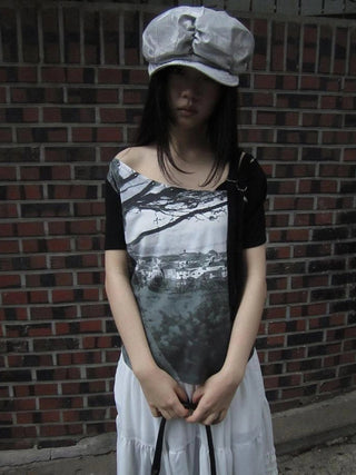 Asymmetric Shoulder Color Block Print Tee