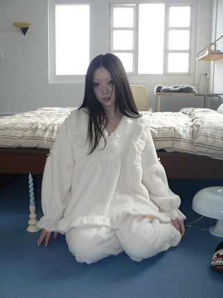 Cozy Coral Fleece Loose Fit V Neck Long Sleeve Women Home Beige Two Piece Suit
