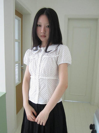 Floral Lace Trim Dot Print Short Sleeve Blouse