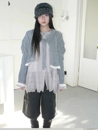 Layered Lace Trim Cropped Cable Knit Sweater Sweater