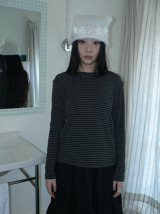 Minimalist Colorblock Stripe Crewneck Long Sleeve Women Black White T-Shirt