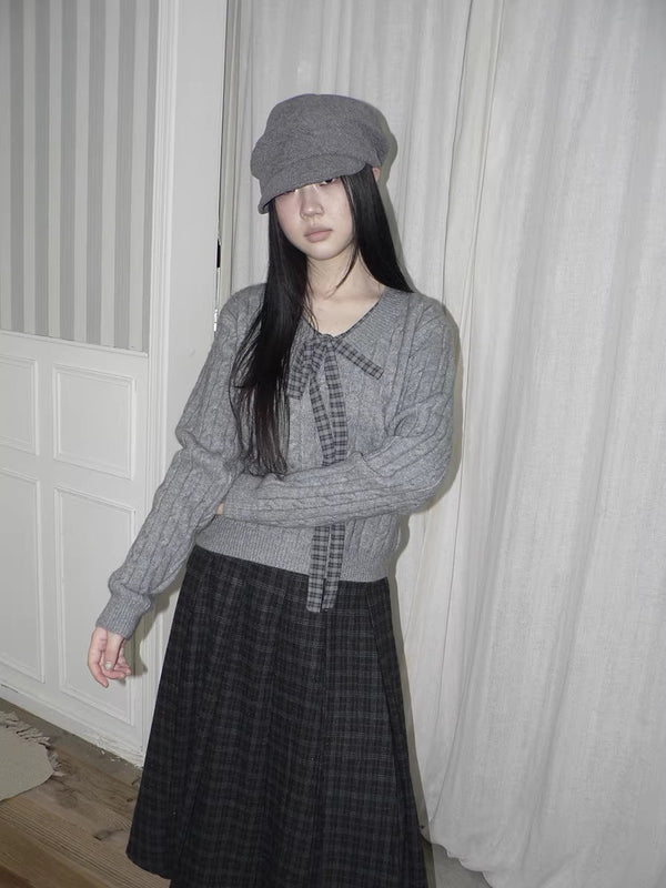 Thermal Commuter Straight Fit Bow Round Neck Long Sleeve Cropped Gray T-Shirt