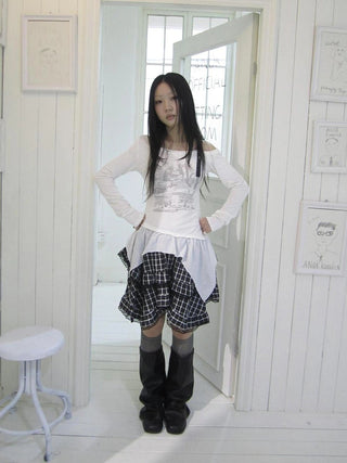 Vintage Asymmetric Hem Print Long Sleeve Tee T-shirt