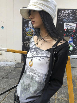 Vintage Print Patchwork Sleeve Tee