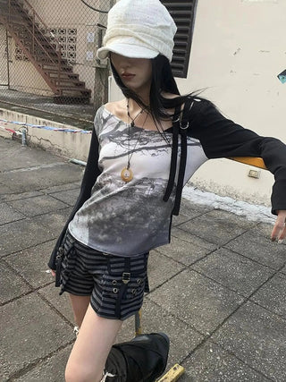 Vintage Print Patchwork Sleeve Tee