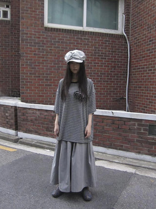 Wide Leg Cropped Pants with Elastic Waist and Pleated Detail