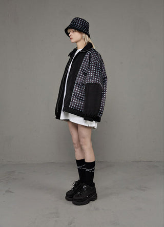 [AnyQ] Black and white letter cross calf socks