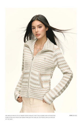 striped stand collar