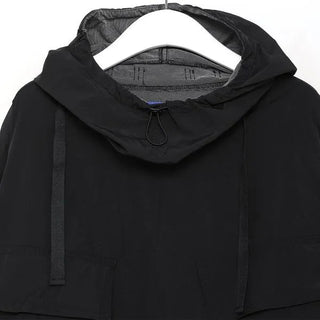 Two-pocket anorak jacket