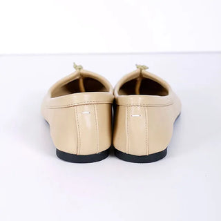 Tabi flat shoes