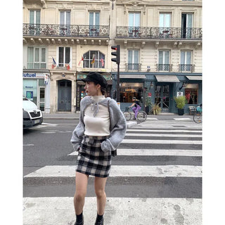 Wool check mini skirt