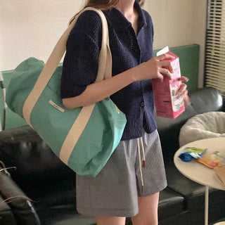 Colored short-sleeved cardigan