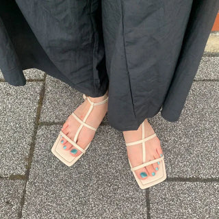 vava t-strap sandals