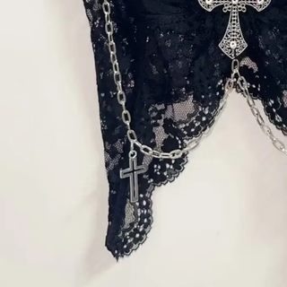 Metal chain lace hem v neck backless cami top