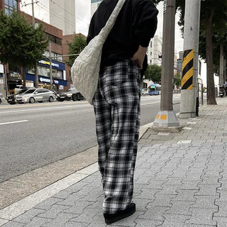 Checked wide easy pants