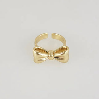 Matte Ribbon Ring