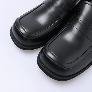 Wide square loafers