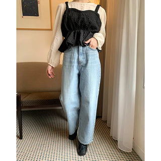 Wide denim pants
