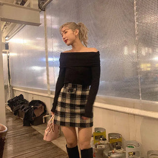 Wool check mini skirt
