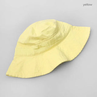 Colored bucket hat