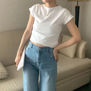 Round cropped T-shirt