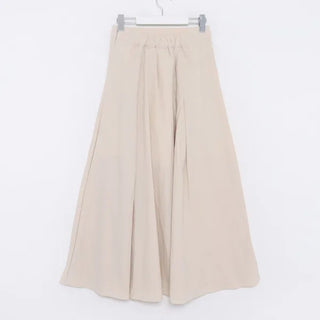 Pintuck flared long skirt