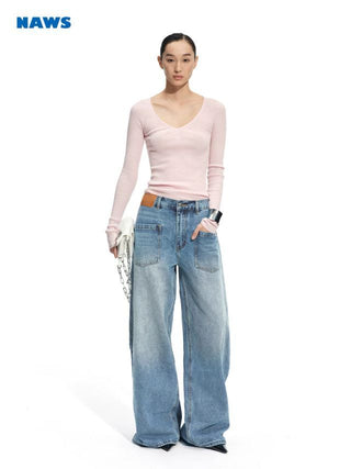 [NOTAWEAR] V-Neck Ribbed Slim Fit Knit Top