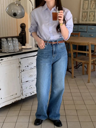Loose-fit striped shirt