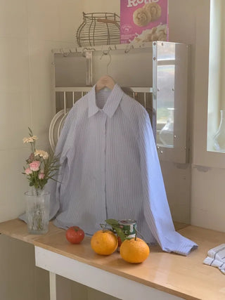 Loose-fit striped shirt