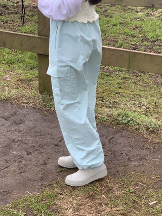 2-Way Wide Nylon Cargo Pants (5cm)
