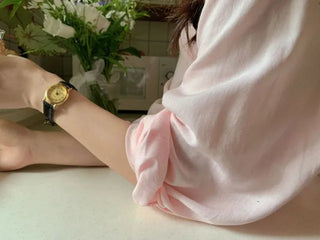 Loose-fitting summer linen shirt